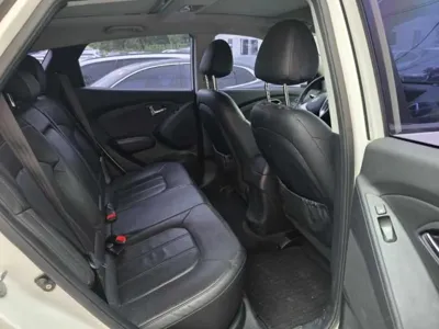 Hyundai Tucson 2013, 108451 км, за 5500000 KRW - фото 17