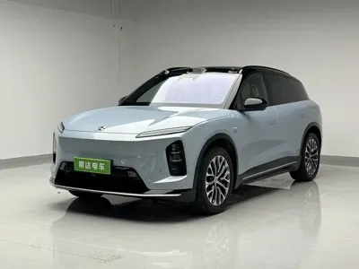 Nio ES6 · 2025 год