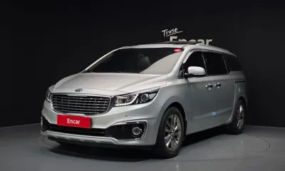 Kia Canival · 2017 год