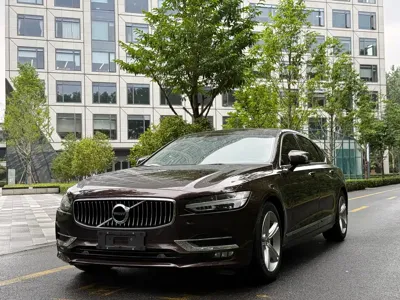 Volvo S90 · 2018 год
