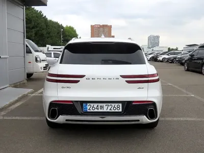 Genesis GV70 2023, 64439 км, за 38300000 KRW