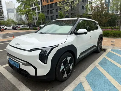 Kia EV3 · 2025 год