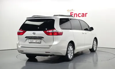 Toyota Sienna 2017, 56612 км, за 44440000 KRW