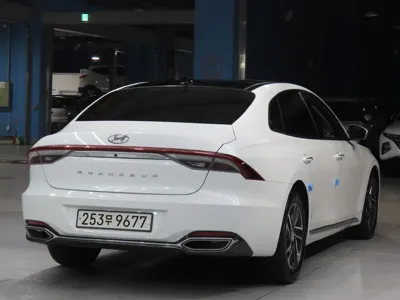 Hyundai Grandeur 2021, 15698 км, за 19800000 KRW - фото 4