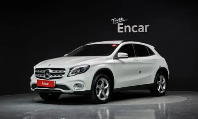 Mercedes-Benz GLA-Class · 2019 год