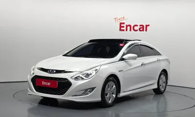 Hyundai Sonata · 2013 год