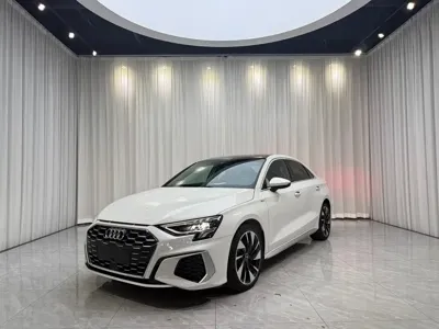Audi A3 · 2022 год