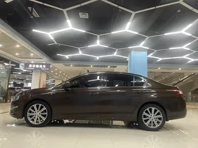 Peugeot 408 2015, 65000 км, за 22799 CNY