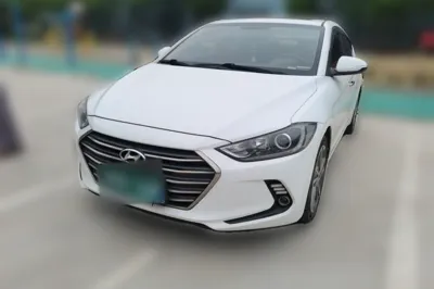Hyundai Elantra (6th Generation · 2018 год