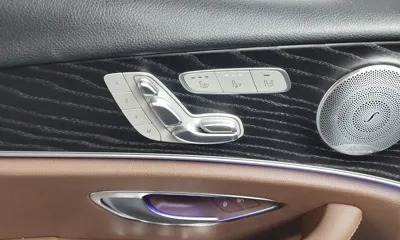 Mercedes-Benz E-Class 2019, 67101 км, за 23900000 KRW - фото 27