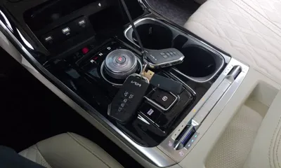 Kia Canival 2023, 130228 км, за 33000000 KRW - фото 9