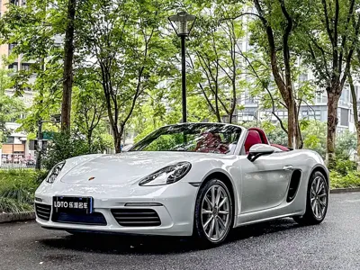 Porsche 718 · 2022 год