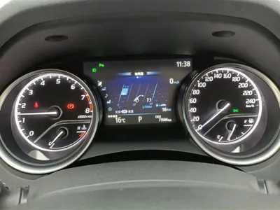 Toyota Camry 2020, 71700 км, за 98800 CNY - фото 14
