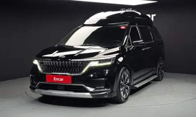 Kia Canival · 2021 год