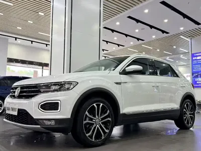 Volkswagen T-Roc · 2019 год