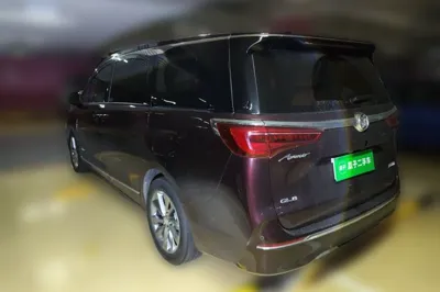 Buick GL8 2022, 48200 км, за 233700.59 CNY