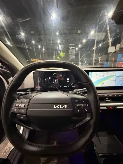 Kia EV4 2026, 22013 км, за 33600000 KRW - фото 9