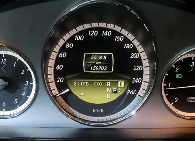 Mercedes-Benz E-Class 2011, 159700 км, за 5500000 KRW - фото 9