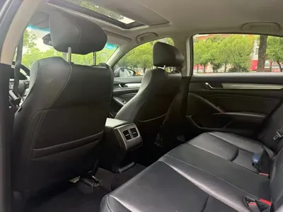Honda Accord 2019, 60000 км, за 76000 CNY - фото 6