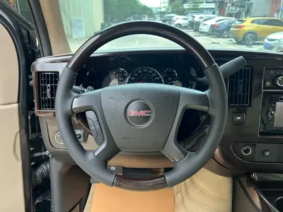 GMC Savana 2012, 130000 км, за 79800 CNY - фото 10