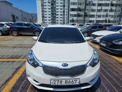 Kia K3 · 2015 год