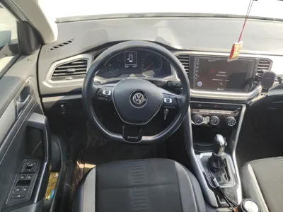 Volkswagen T-Roc 2018, 92000 км, за 60846.99 CNY - фото 9