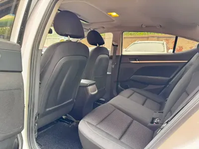 Hyundai Elantra 2016, 110000 км, за 29800 CNY - фото 6