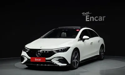 Mercedes-Benz EQE · 2023 год