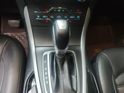 Ford Edge 2016, 99700 км, за 74976.78 CNY - фото 15