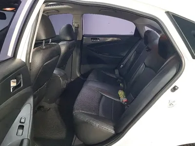 Hyundai Sonata 2012, 152656 км, за 3790000 KRW - фото 9