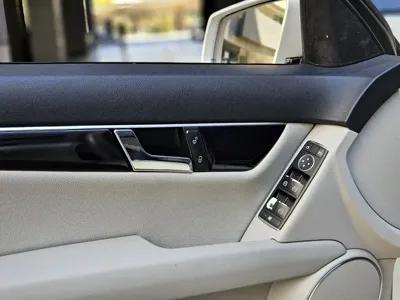 Mercedes-Benz C-Class 2013, 170000 км, за 28800 CNY - фото 14