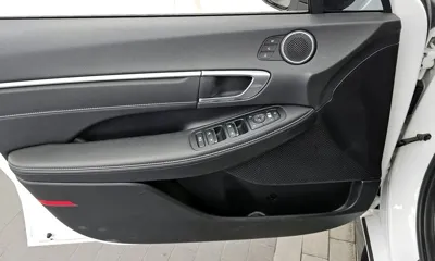 Hyundai Sonata 2022, 82399 км, за 99990000 KRW - фото 24