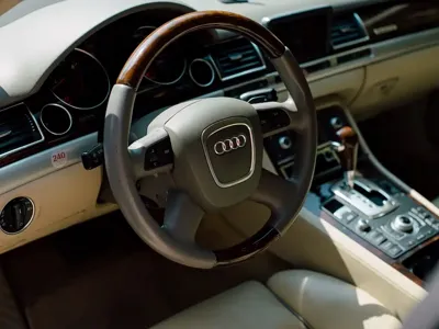 Audi A8 2007, 252000 км, за 75700 CNY - фото 9