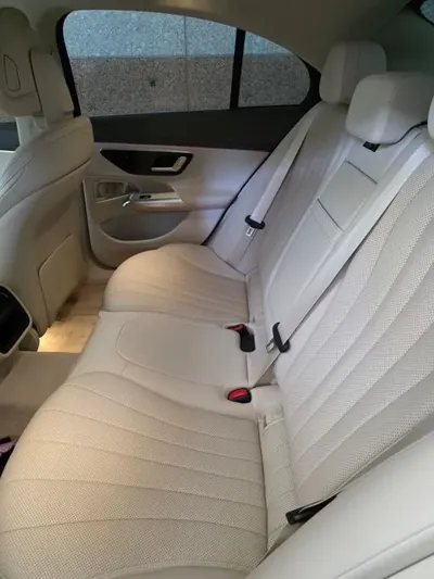 Mercedes-Benz E-Class 2025, 23800 км, за 73000000 KRW - фото 4