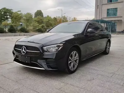 Mercedes-Benz E-Class · 2022 год