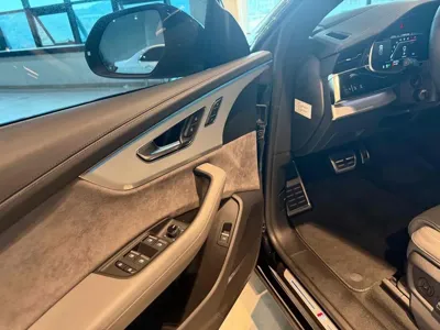 Audi Q8 2022, 26000 км, за 102200000 KRW - фото 9