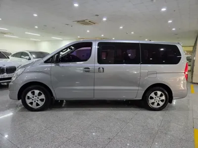 Hyundai Starex 2017, 97823 км, за 12100000 KRW