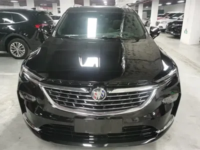 Buick Enclave 2022, 38000 км, за 143800 CNY