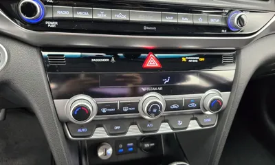 Hyundai Avante 2019, 99359 км, за 12800000 KRW - фото 16