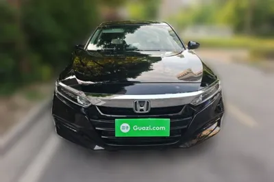 Honda Accord 2018, 74800 км, за 88128.87 CNY