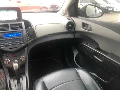 ChevroletGMDaewoo Aveo 2014, 69000 км, за 2690000 KRW - фото 10