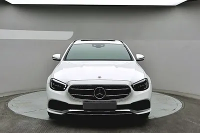 Mercedes-Benz E-Class · 2021 год