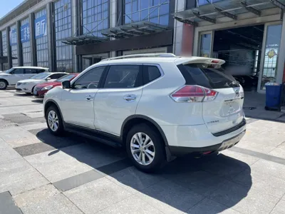 Nissan X-Trail 2014, 75100 км, за 60569.91 CNY