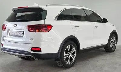 Kia Sorento 2018, 267950 км, за 11000000 KRW