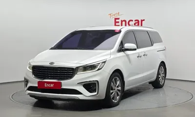 Kia Canival · 2019 год