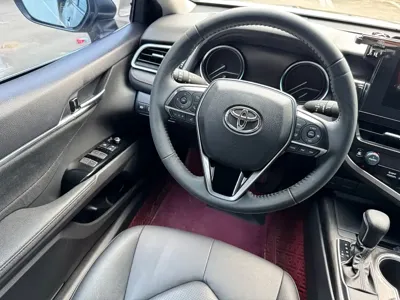 Toyota Camry 2022, 46800 км, за 99700 CNY - фото 10