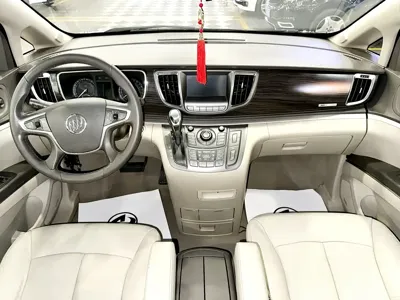 Buick GL8 2013, 60000 км, за 68800 CNY - фото 5