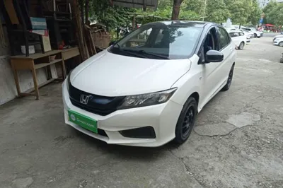 Honda City · 2015 год