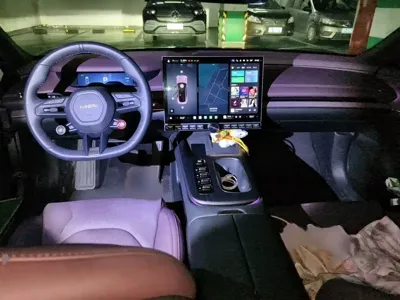 Xiaomi SU7 2024, 24800 км, за 200200 CNY - фото 13
