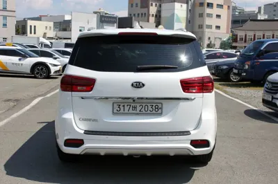 Kia Canival 2020, 160981 км, за 14500000 KRW - фото 5